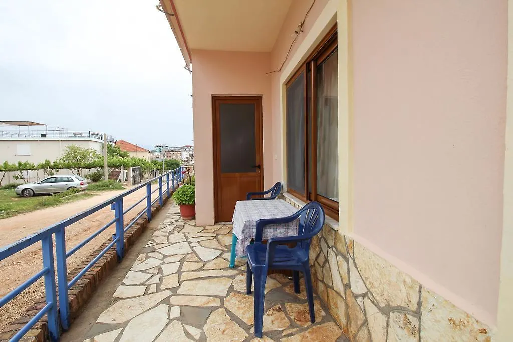 Villa Aldo Ksamil 0*,